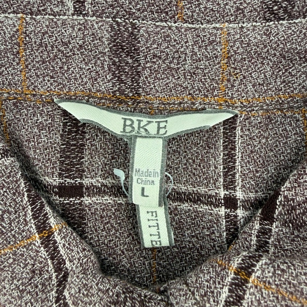 BKE Fitted Plaid Long‎ Sleeve Button Up Shirt Womens Large Purple Flannel Casual - Picture 4 of 6